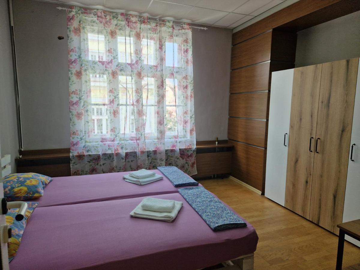 Lambo'S Corner Varna - Guest Rooms Eksteriør bilde