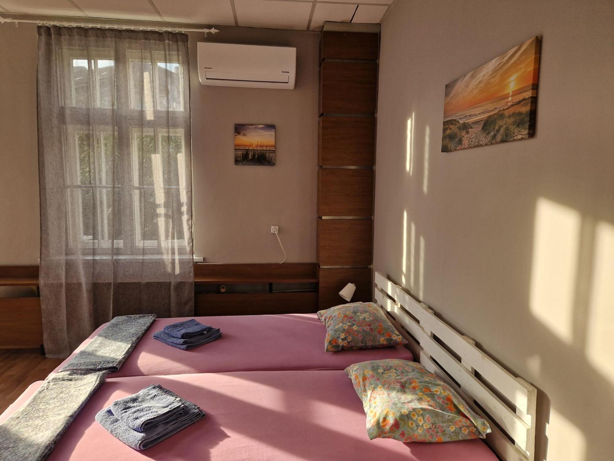 Lambo'S Corner Varna - Guest Rooms Eksteriør bilde
