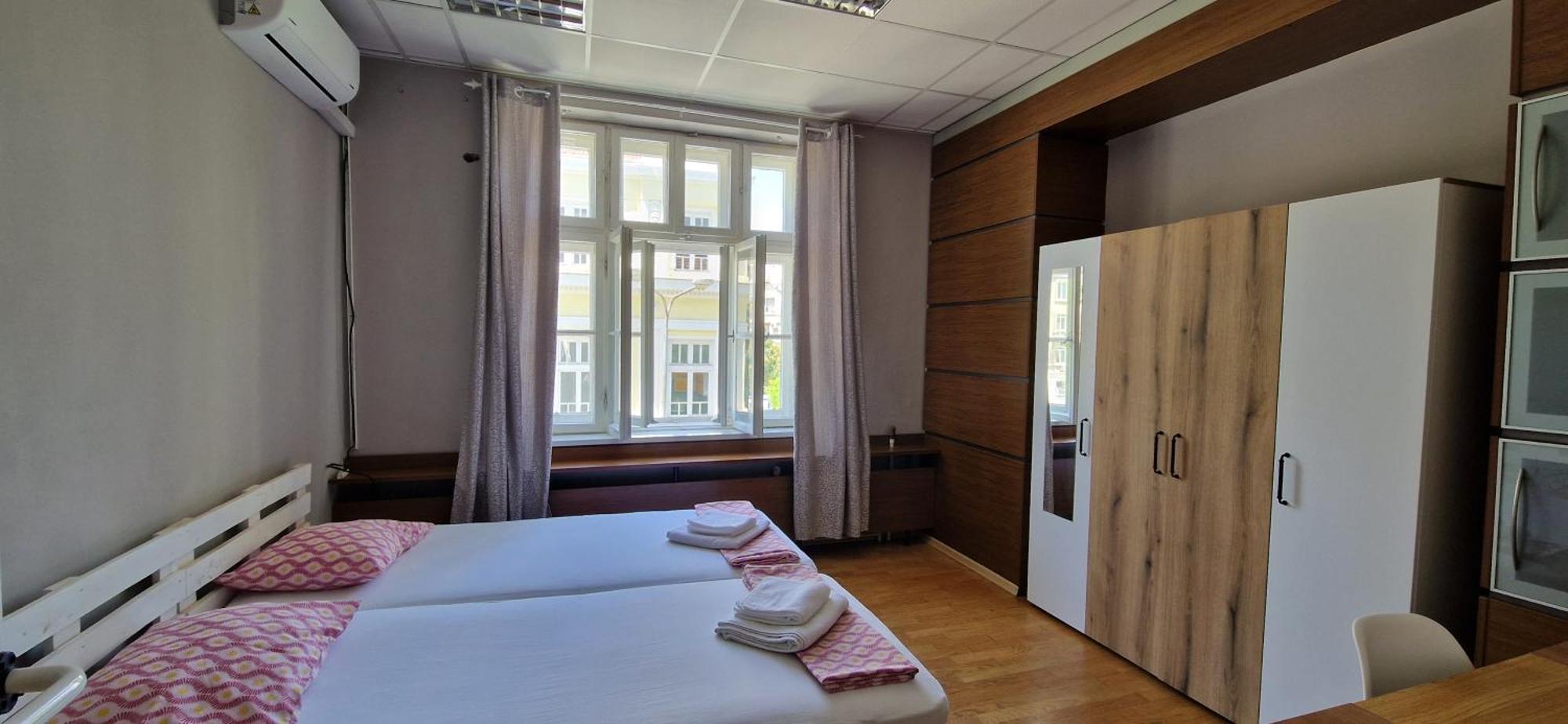 Lambo'S Corner Varna - Guest Rooms Eksteriør bilde
